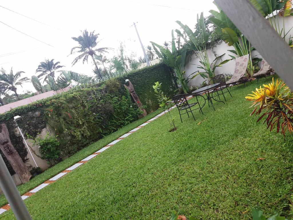 Maison Katia อาบีจาน ภายนอก รูปภาพ